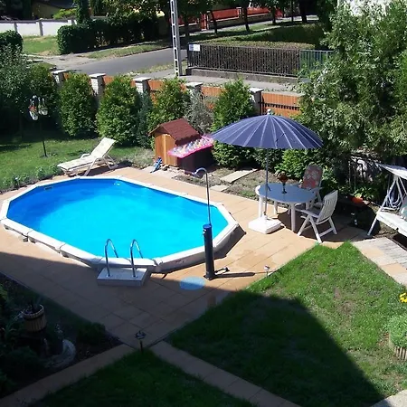 Aranyeso Vendeghaz Csorbai Guest house